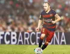 出色发挥引发热议！，C罗在独行侠比赛中领先优势明显热度持续攀升